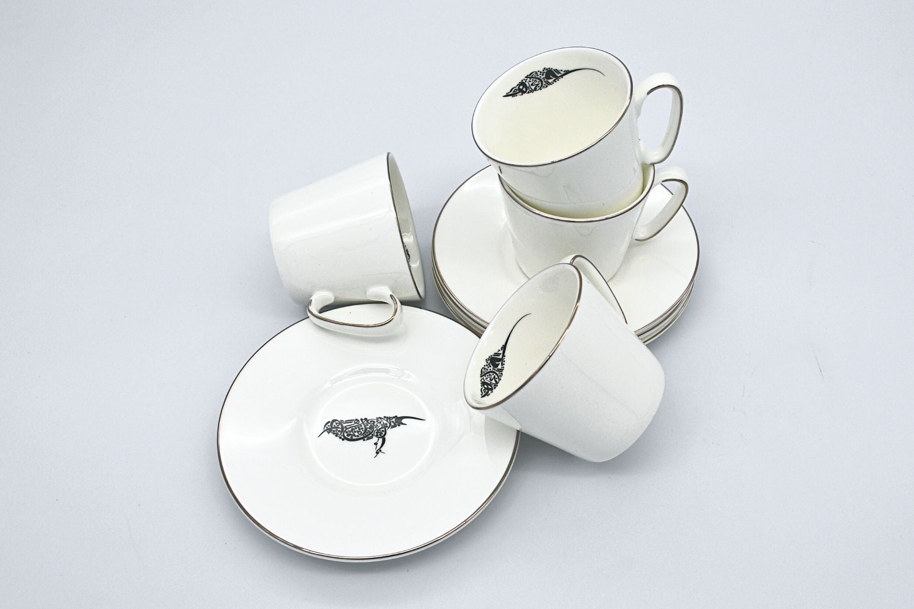 Set of 6 Arabic coffee cups featuring elegant bird designs