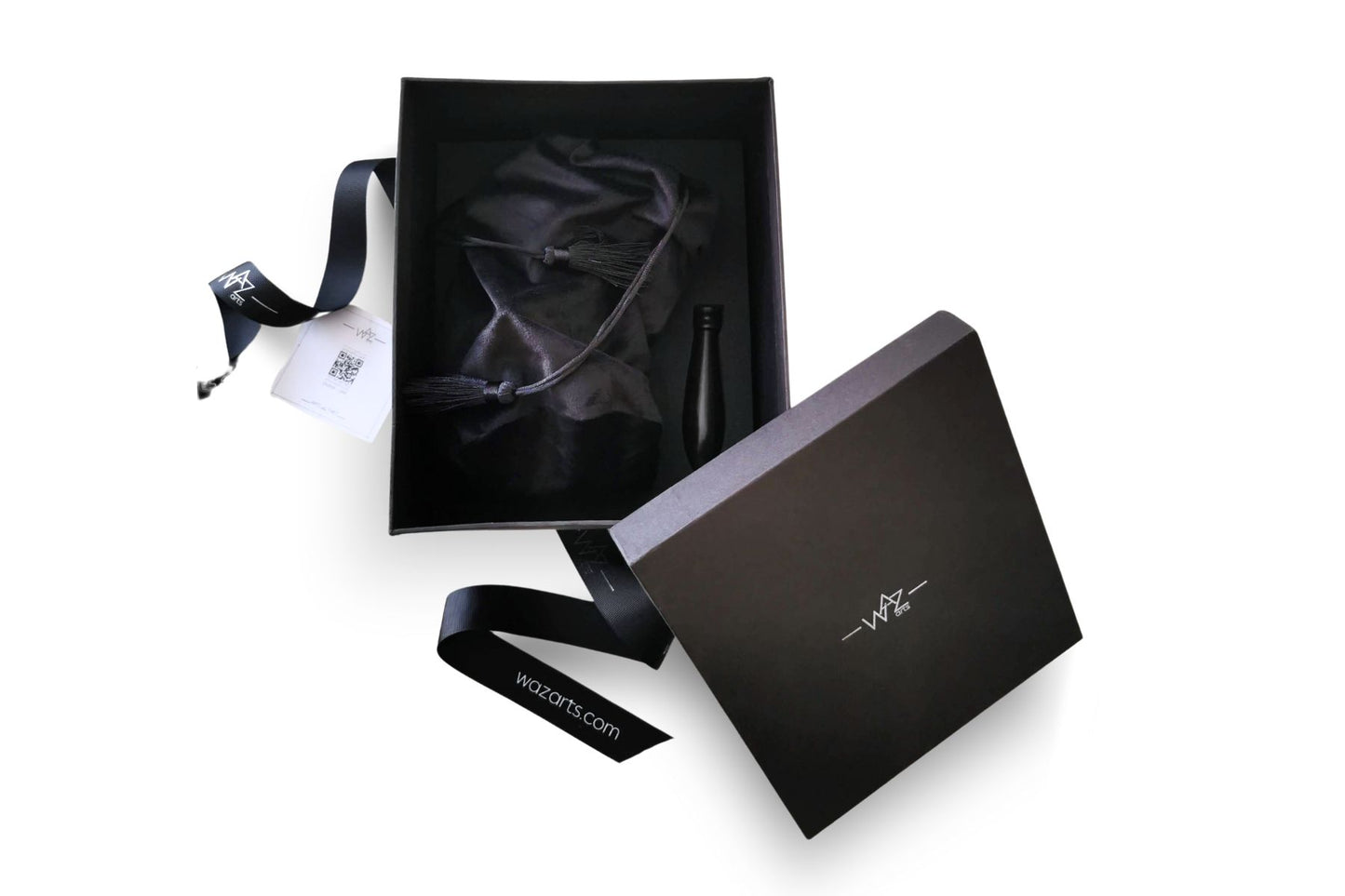 Silver Dallah with Arabic coffee set – WAZ Arts collection